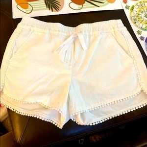 Bohemian running short by Ann Taylor Loft, size extra small